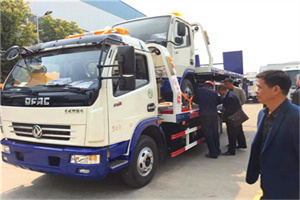 盐亭汽车道路救援拖车价格